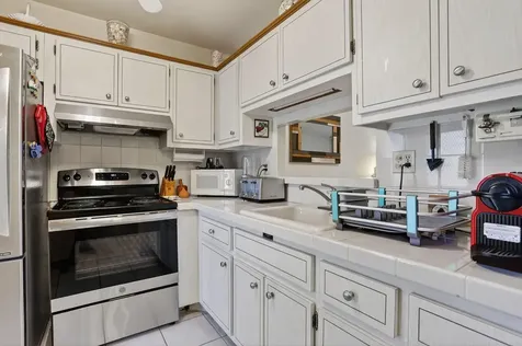 5111 W Oakland Park Boulevard Lauderdale Lakes FL 33313