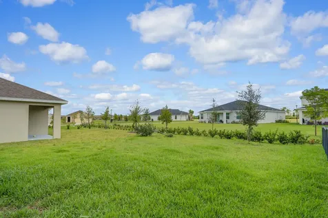 12335 Sw Nettuno Way Port Saint Lucie FL 34987