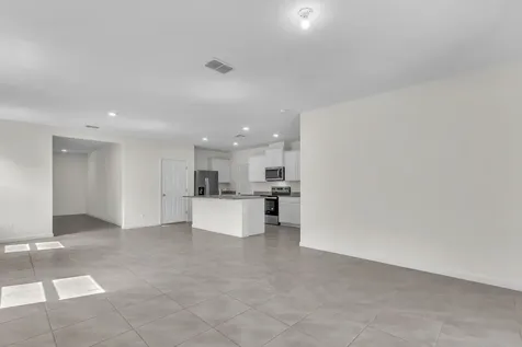 12335 Sw Nettuno Way Port Saint Lucie FL 34987