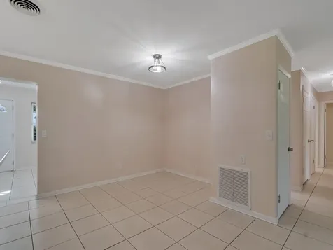 4606 30th Avenue Vero Beach FL 32967