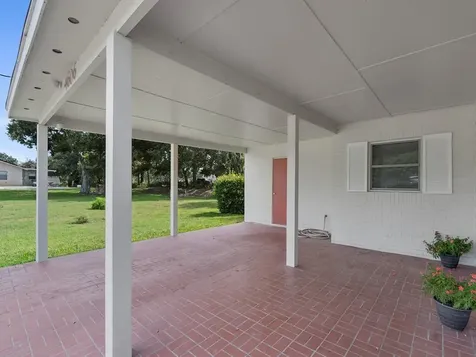 4606 30th Avenue Vero Beach FL 32967