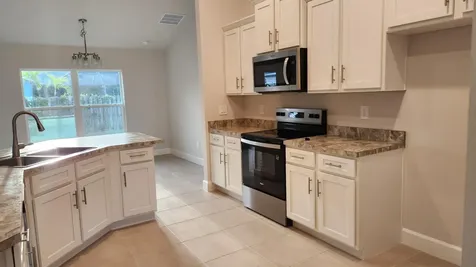 3009 Sw Savona Boulevard Port Saint Lucie FL 34953