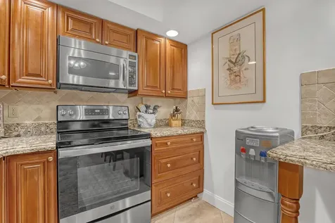3546 S Ocean Boulevard South Palm Beach FL 33480