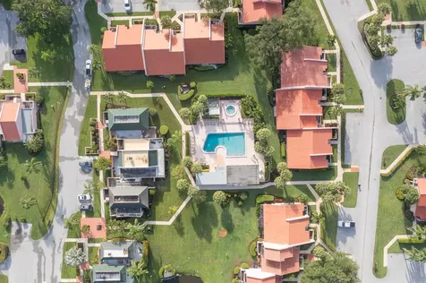 3303 Se Sandpiper Circle Port Saint Lucie FL 34952