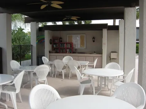 3303 Se Sandpiper Circle Port Saint Lucie FL 34952