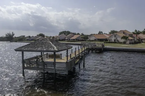3303 Se Sandpiper Circle Port Saint Lucie FL 34952