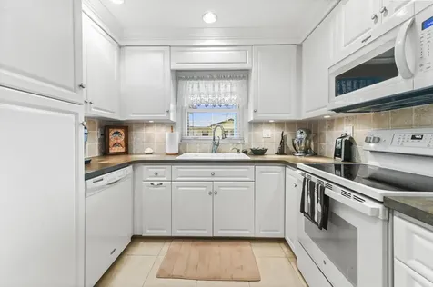 14080 Nesting Way Delray Beach FL 33484