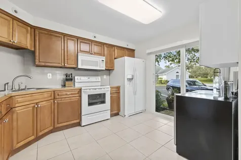 1940 Westminster Circle Vero Beach FL 32966