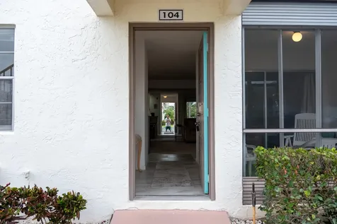 14896 Bal Moral 104 Lane Delray Beach FL 33446
