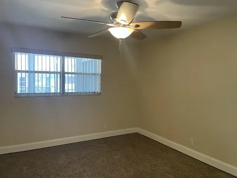 564 Brittany L Delray Beach FL 33446