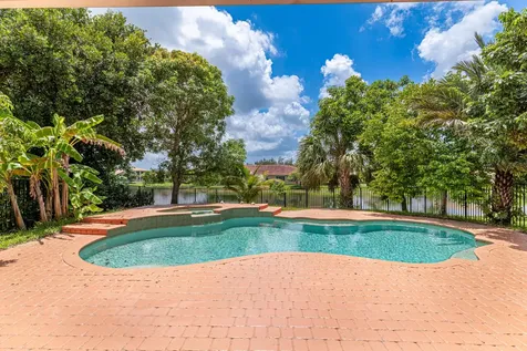 132 Catania Way Royal Palm Beach FL 33411