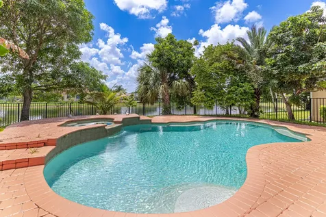 132 Catania Way Royal Palm Beach FL 33411