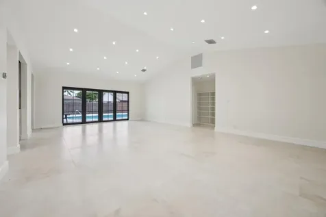 7033 San Sebastian Circle Boca Raton FL 33433