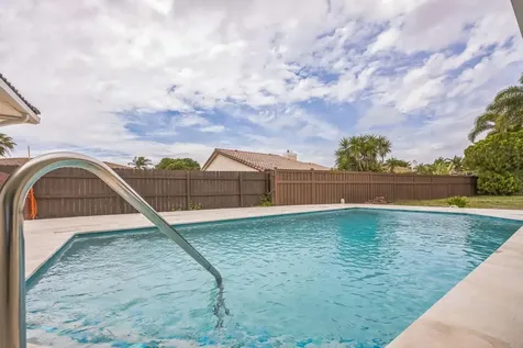 7033 San Sebastian Circle Boca Raton FL 33433