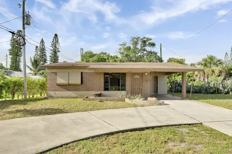 110 Nw 5th Court Boynton Beach FL 33435
