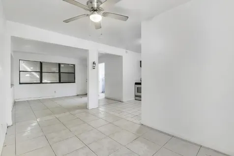 110 Nw 5th Court Boynton Beach FL 33435