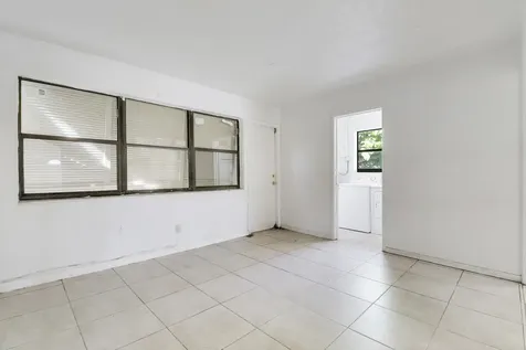 110 Nw 5th Court Boynton Beach FL 33435