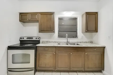 110 Nw 5th Court Boynton Beach FL 33435
