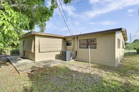 110 Nw 5th Court Boynton Beach FL 33435