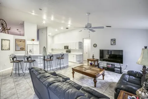 5681 Lago Del Sol Drive Lake Worth FL 33449