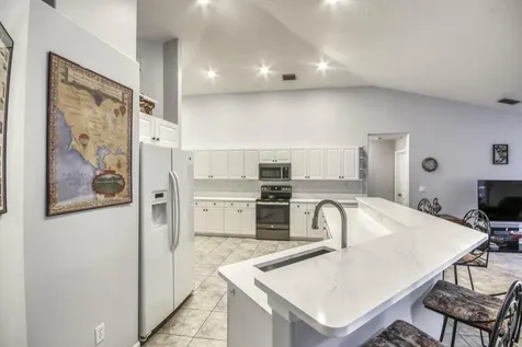 5681 Lago Del Sol Drive Lake Worth FL 33449
