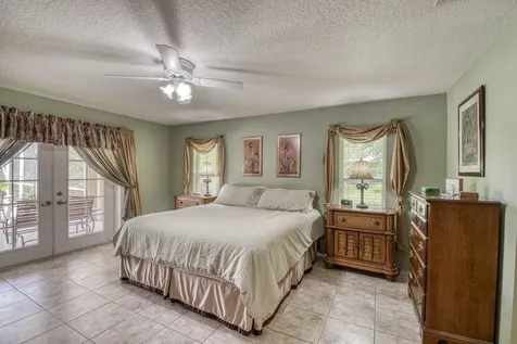 5681 Lago Del Sol Drive Lake Worth FL 33449