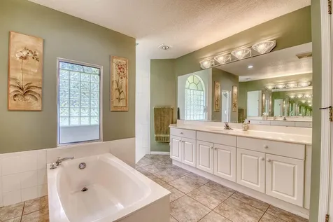 5681 Lago Del Sol Drive Lake Worth FL 33449