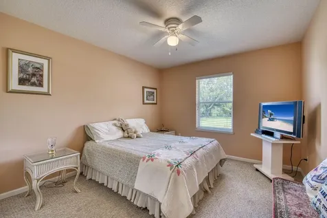 5681 Lago Del Sol Drive Lake Worth FL 33449