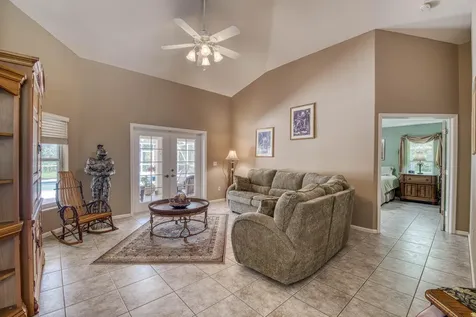 5681 Lago Del Sol Drive Lake Worth FL 33449