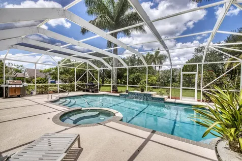 5681 Lago Del Sol Drive Lake Worth FL 33449