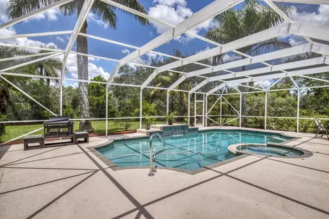 5681 Lago Del Sol Drive Lake Worth FL 33449