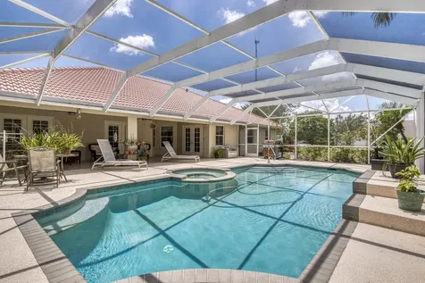 5681 Lago Del Sol Drive Lake Worth FL 33449