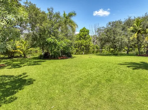 5681 Lago Del Sol Drive Lake Worth FL 33449