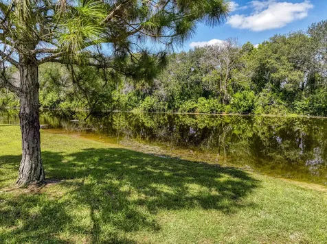 5681 Lago Del Sol Drive Lake Worth FL 33449