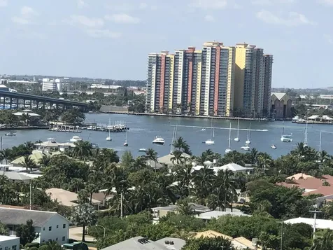 3400 N Ocean Drive Riviera Beach FL 33404