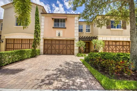 2041 Foxtail View Court West Palm Beach FL 33411