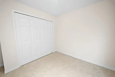 672 Sw Kayak Avenue Port Saint Lucie FL 34953