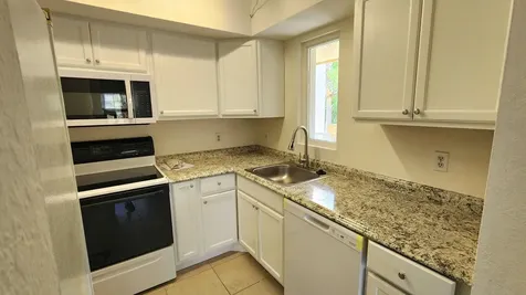 1610 Se Green Acres Circle Port Saint Lucie FL 34952