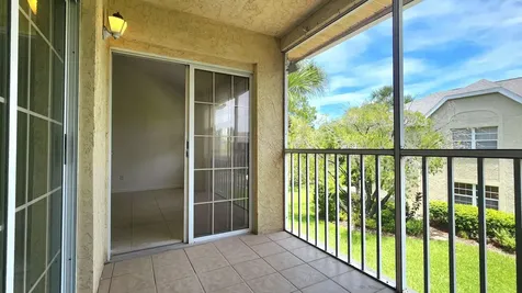 1610 Se Green Acres Circle Port Saint Lucie FL 34952