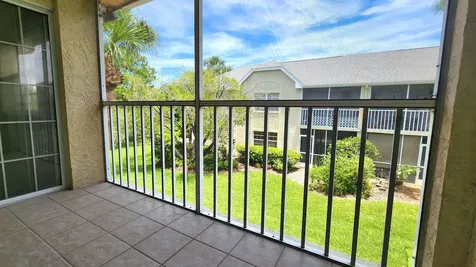 1610 Se Green Acres Circle Port Saint Lucie FL 34952