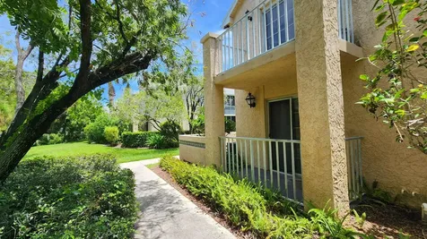 1610 Se Green Acres Circle Port Saint Lucie FL 34952