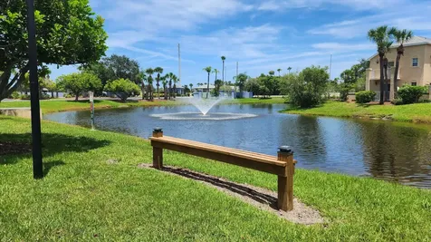 1610 Se Green Acres Circle Port Saint Lucie FL 34952