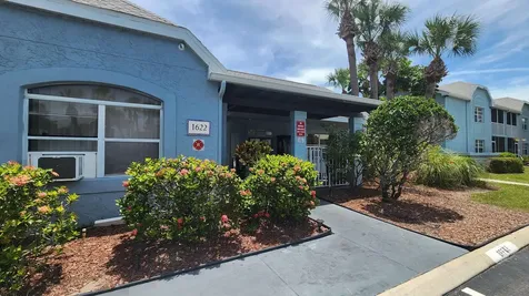 1610 Se Green Acres Circle Port Saint Lucie FL 34952