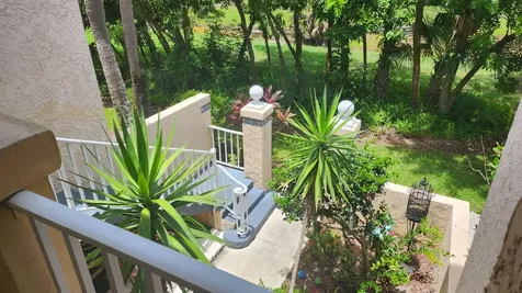 1610 Se Green Acres Circle Port Saint Lucie FL 34952