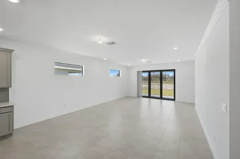 10724 Nw Wilgrove Lane Port Saint Lucie FL 34987