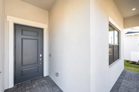 10724 Nw Wilgrove Lane Port Saint Lucie FL 34987