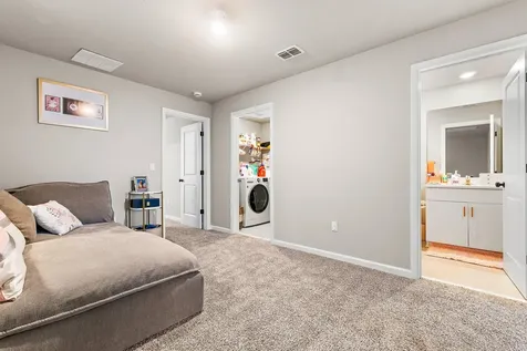 5611 Enclave Drive Mangonia Park FL 33407