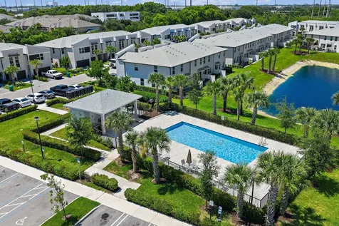 5611 Enclave Drive Mangonia Park FL 33407