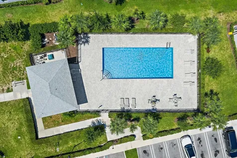 5611 Enclave Drive Mangonia Park FL 33407