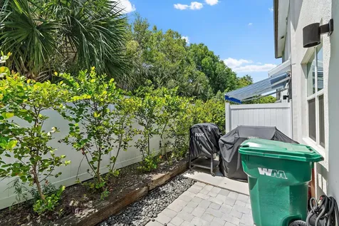 5611 Enclave Drive Mangonia Park FL 33407